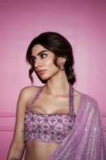Khushi Kapoor in Pink Mystic Saree Set - Image 3