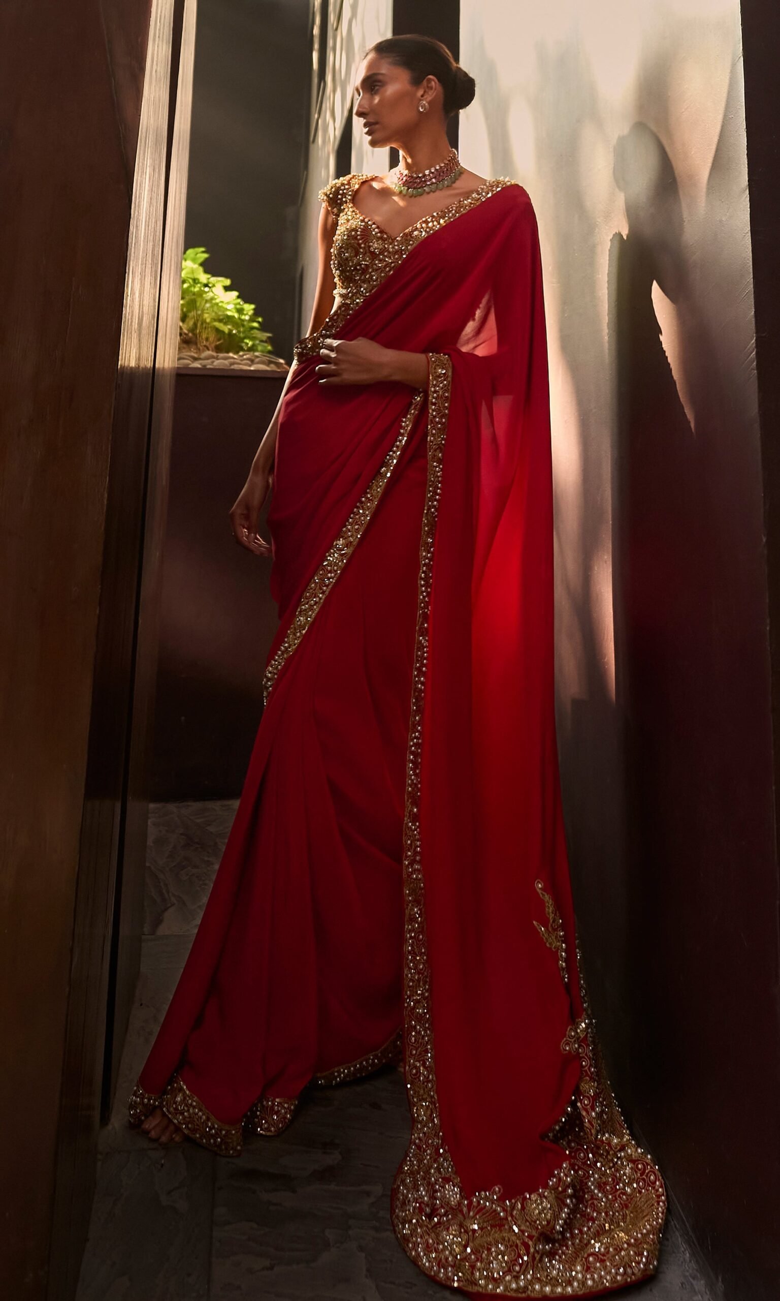 33_9ebb67a8-2e95-4374-a3ba-4ace8b731ad7.jpg Red Saree Set - Image 1