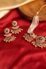 Multicolour Gold Plated Alloy Studded Necklace Set - Image 5